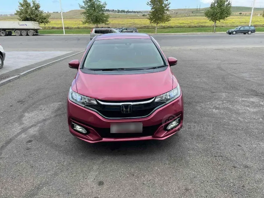 Honda Fit 2018 თბილისი - photo 7