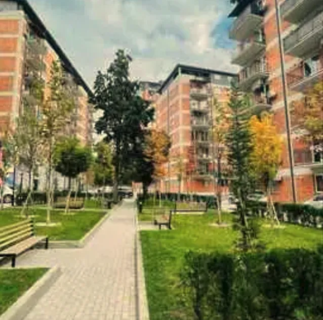 ქირავდება 2 ოთახიანი ბინა 47მ² 4/9 სართ თბილისი - photo 2