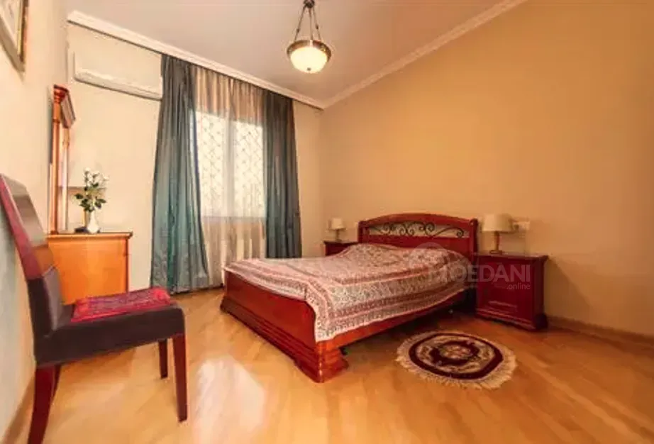 Сдам 4-комн. квартиру 123м² 3/3 эт. Тбилиси - изображение 6