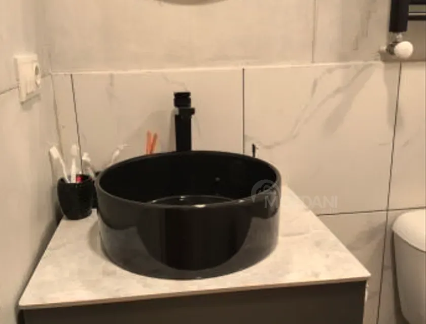 Сдам 3-комн. квартиру на сутки в Тбилиси  80м² 17/20 эт. Тбилиси - изображение 4