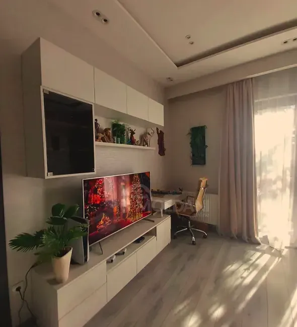 იყიდება 2 ოთახიანი ბინას 59მ² 3/6 სართ თბილისი - photo 9