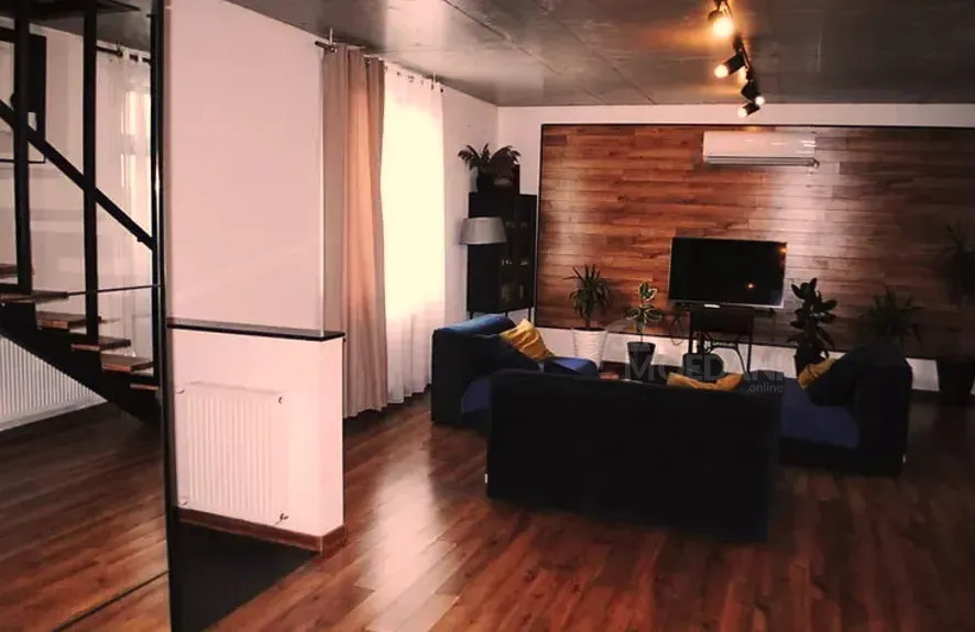 ქირავდება დღიურად სახლი 800м² თბილისი - photo 10