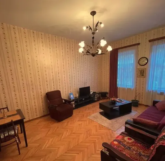 Apartments For Rent two-room 60м² 3/3 floor Tbilisi