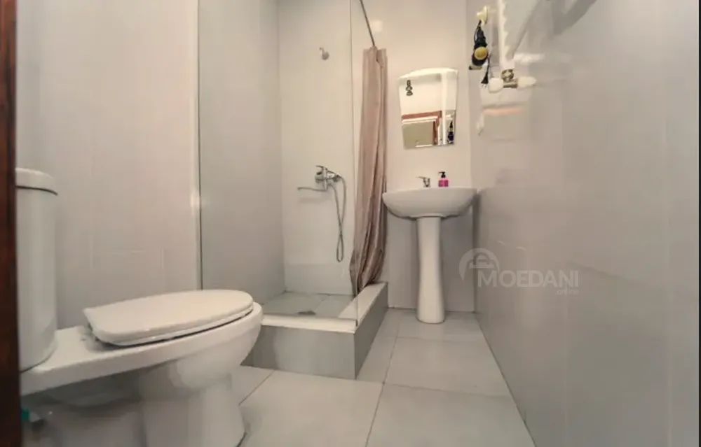 Сдам 2-комн. квартиру на сутки в Тбилиси  60м² 6/10 эт. Тбилиси - изображение 4