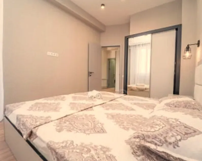 Сдам 2-комн. квартиру на сутки в Тбилиси  65м² 8/10 эт. Тбилиси - изображение 3