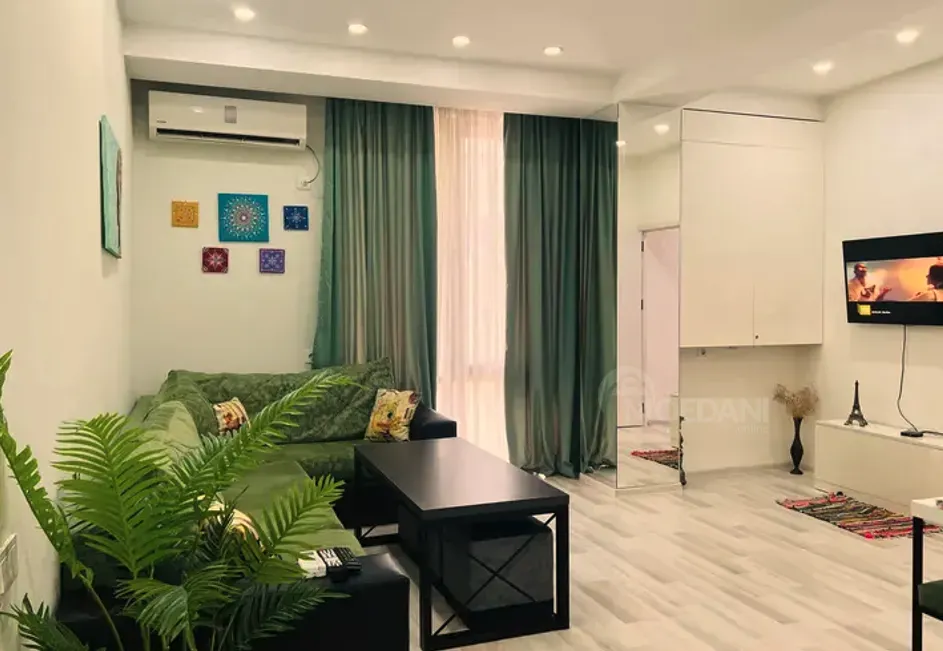 Сдам 3-комн. квартиру на сутки в Тбилиси  70м² 2/7 эт. Тбилиси - изображение 3