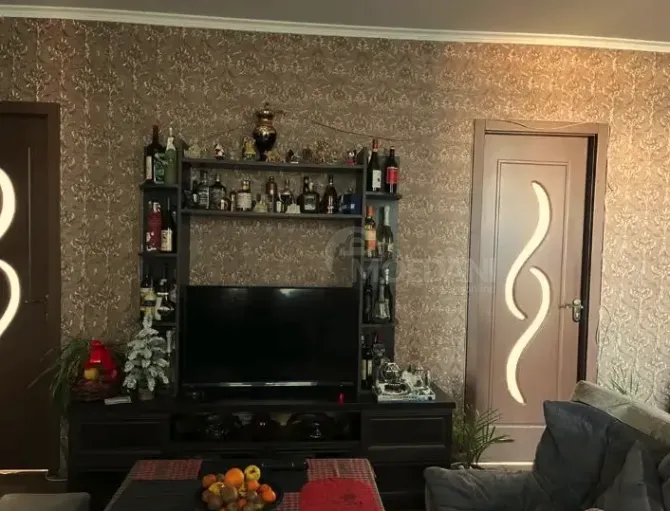 იყიდება 3 ოთახიანი ბინას $78 000  თბილისში  76მ² 4/6 სართ თბილისი - photo 10