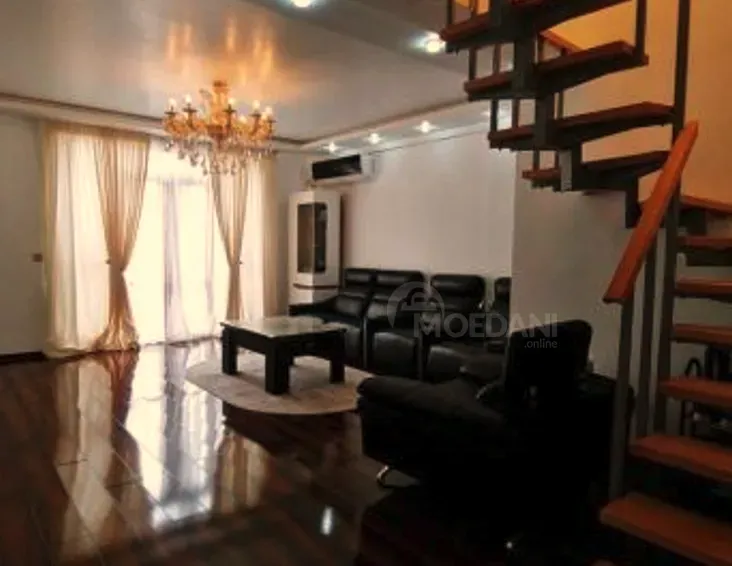 ქირავდება 7+ ოთახიანი ბინა 180მ² 9/9 სართ თბილისი - photo 1