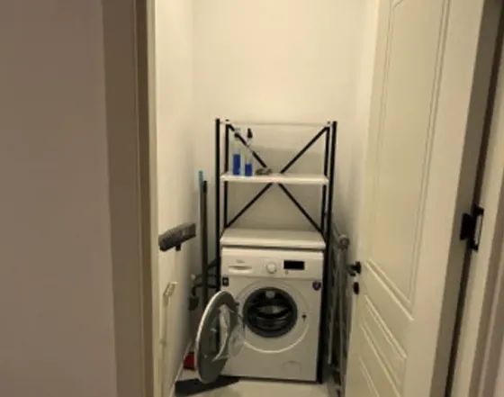 ქირავდება 2 ოთახიანი ბინა 65მ² 4/10 სართ თბილისი