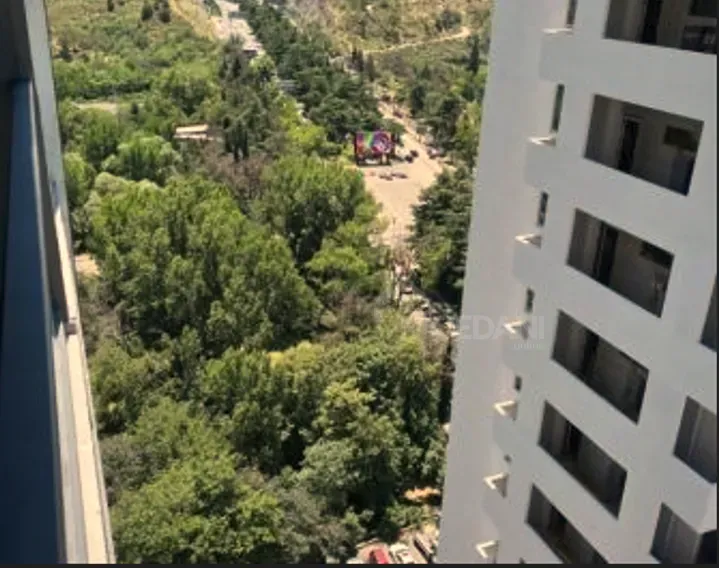 ქირავდება 4 ოთახიანი ბინა 170მ² 22/24 სართ თბილისი - photo 4