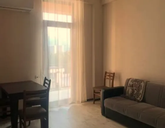 ქირავდება 2 ოთახიანი ბინა 55მ² 5/13 სართ თბილისი