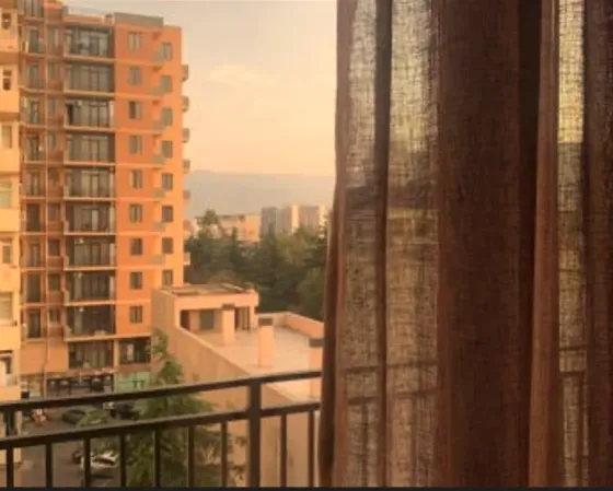 ქირავდება 2 ოთახიანი ბინა 55მ² 5/13 სართ თბილისი