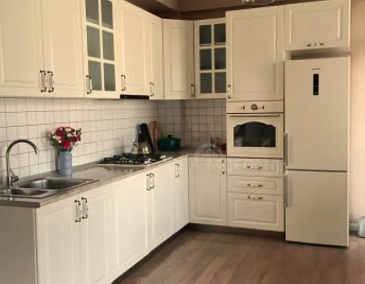 ქირავდება 2 ოთახიანი ბინა 70მ² 4/10 სართ თბილისი - photo 6