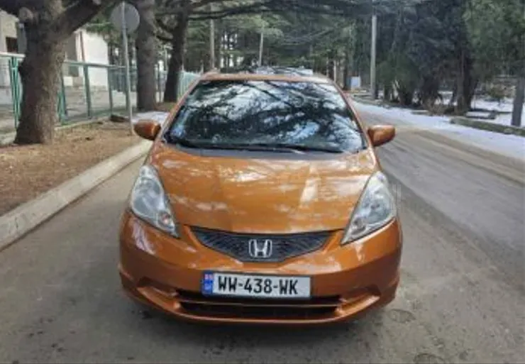 Honda Fit 2010 Тбилиси - изображение 1