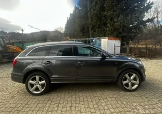 Audi Q7 2013 Tbilisi