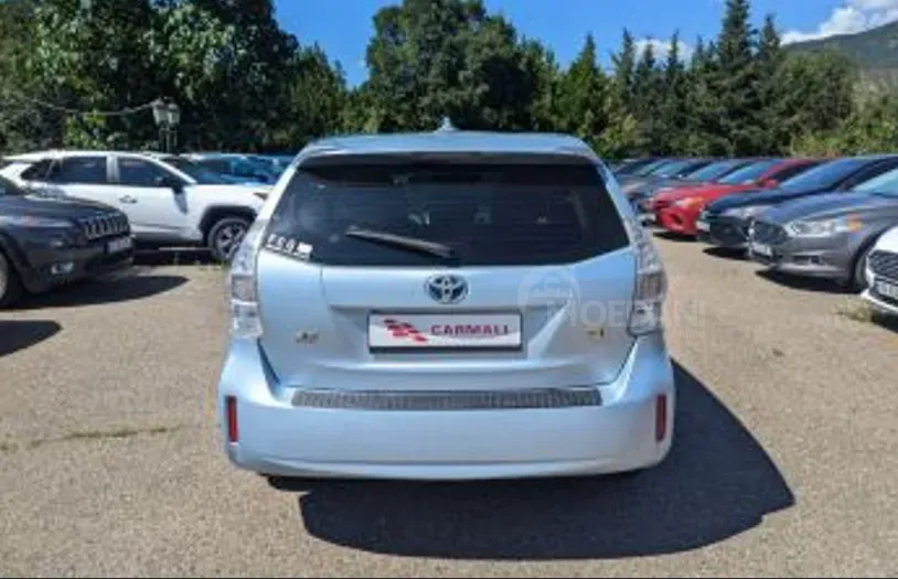 Toyota Prius V 1.8L 2012 Тбилиси - изображение 4
