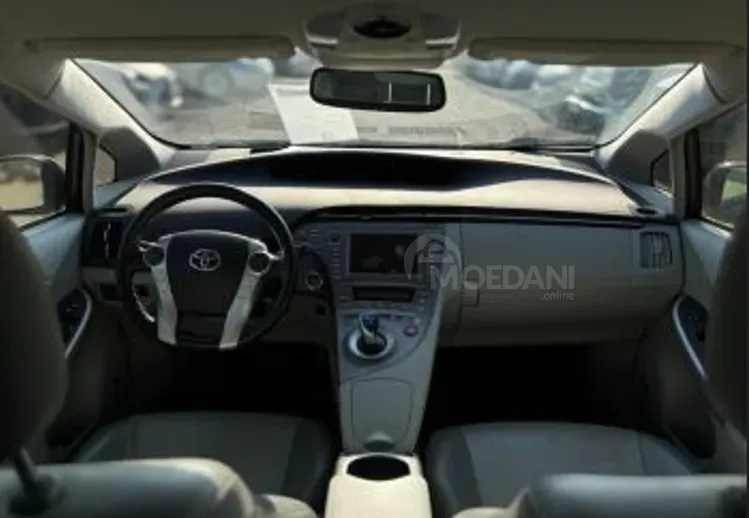 Toyota Prius 1.8L 2012 Тбилиси - изображение 7