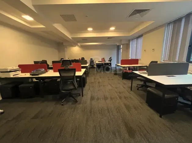 Ქირავდება საოფისე კომერციული ფართი ვერაზე თბილისი - photo 6