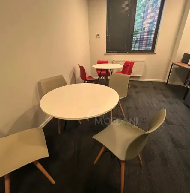 Ქირავდება საოფისე კომერციული ფართი ვერაზე თბილისი - photo 8