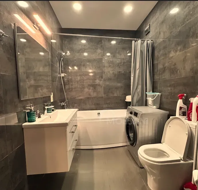 Apartments For Rent three-room 116м² 8/17 floor Tbilisi - photo 9