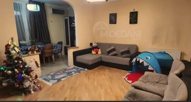 იყიდება 3 ოთახიანი ბინას $98 000  თბილისში  80მ² 9/9 სართ თბილისი - photo 12