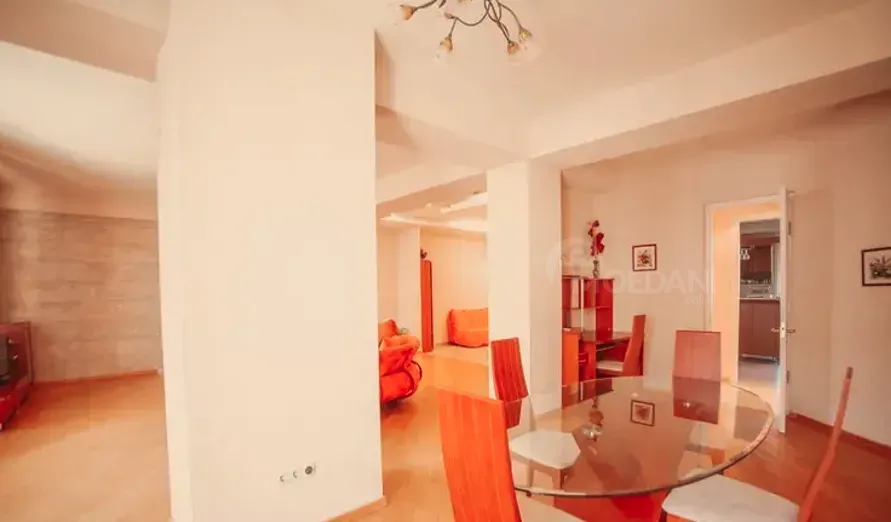 Сдам 4-комн. квартиру 167м² 6/12 эт. Тбилиси - изображение 1