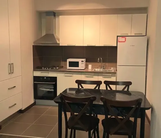 ქირავდება 2 ოთახიანი ბინა 60მ² 5/9 სართ თბილისი