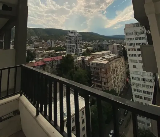 Ქირავდება 2 ოთახიანი ბინა თბილისში 68მ² 16/20 სართ Тбилиси