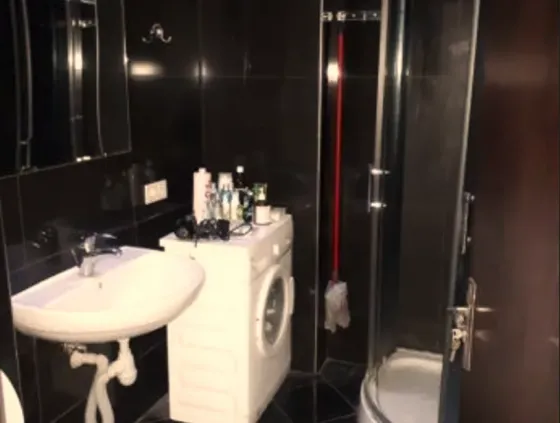 ქირავდება 2 ოთახიანი ბინა 60მ² 9/23 სართ თბილისი