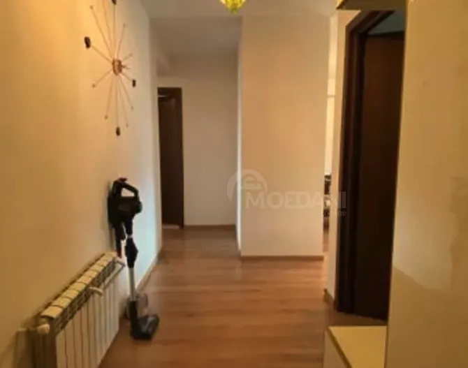 იყიდება 3 ოთახიანი ბინას $340 000  თბილისში  112მ² 12/17 სართ თბილისი - photo 9