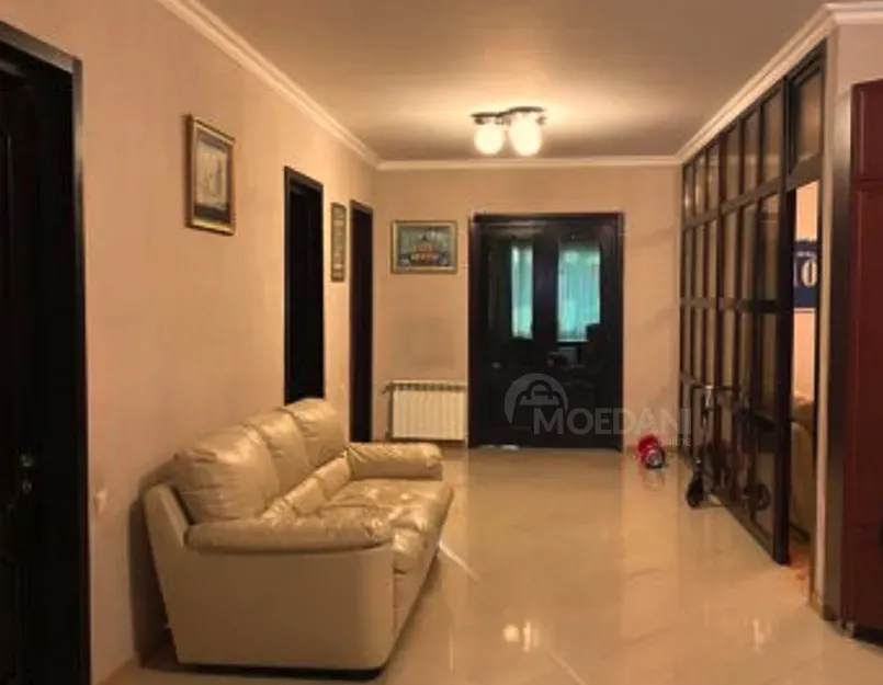 ქირავდება 5 ოთახიანი ბინა 270მ² 5/10 სართ თბილისი - photo 4