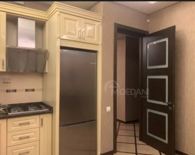 ქირავდება 5 ოთახიანი ბინა 240მ² 7/12 სართ თბილისი - photo 5