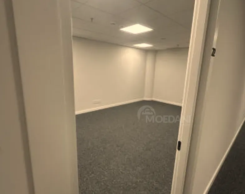 Office commercial space for rent in Mtatsminda Tbilisi - photo 6