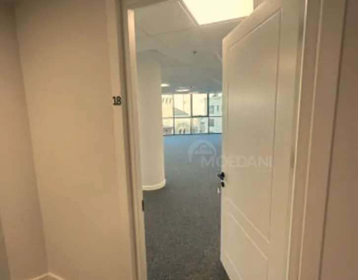 Office commercial space for rent in Mtatsminda Tbilisi - photo 10