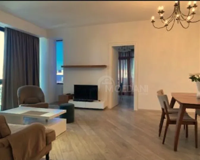 Сдам 3-комн. квартиру 117м² 7/10 эт. Тбилиси - изображение 1