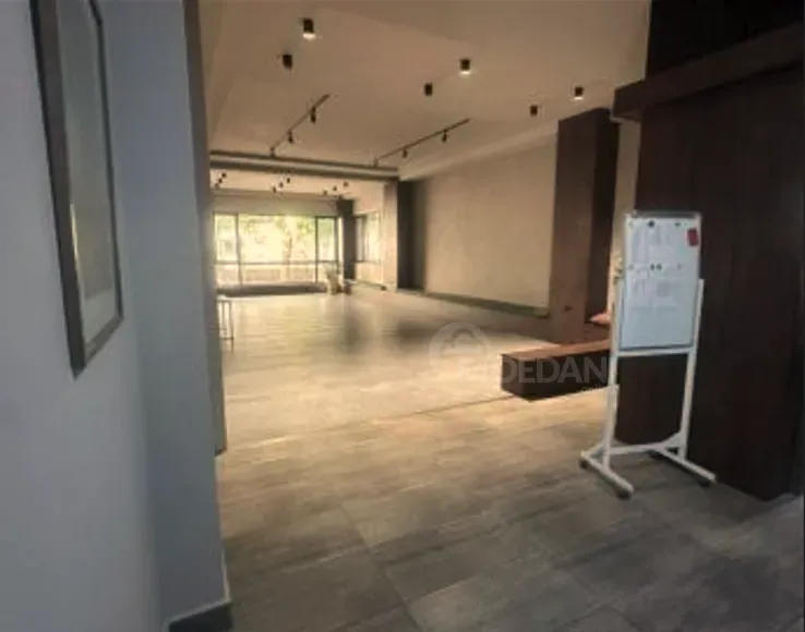 ქირავდება 5 ოთახიანი ბინა 220მ² 8/13 სართ თბილისი - photo 12