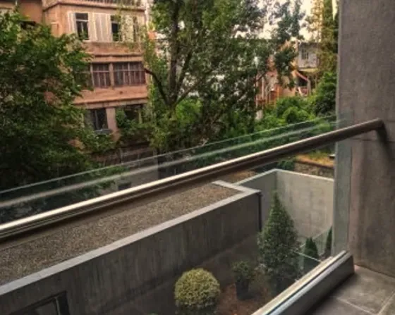 Сдам 2-комн. квартиру 50м² 2/7 эт. Тбилиси