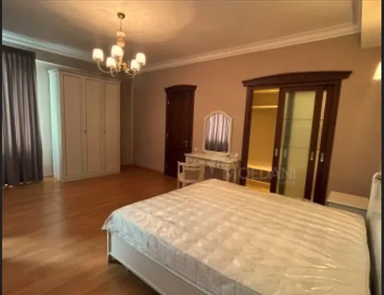 ქირავდება 6 ოთახიანი ბინა 250მ² 7/12 სართ თბილისი - photo 10