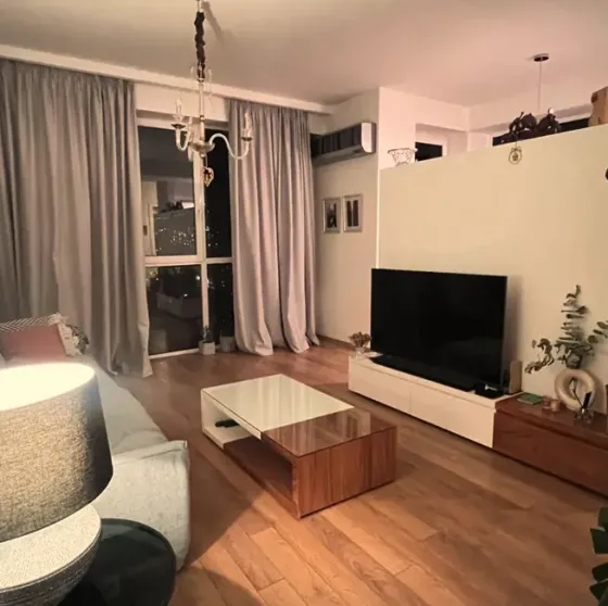 ქირავდება 2 ოთახიანი ბინა 67მ² 21/24 სართ თბილისი