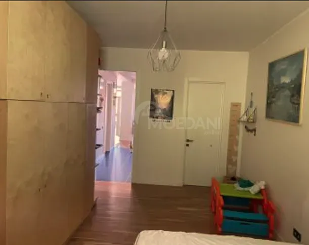 ქირავდება 4 ოთახიანი ბინა 180მ² 3/6 სართ თბილისი - photo 8