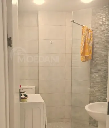 იყიდება 2 ოთახიანი ბინას $68 000  თბილისში  50მ² 8/14 სართ თბილისი - photo 2