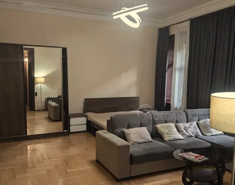 Сдам 3-комн. квартиру 80м² 1/2 эт. Тбилиси - изображение 1