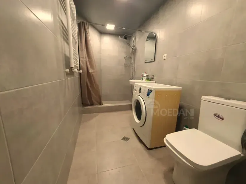 Продам 2-комн. квартиру 107м² 1/3 эт. Тбилиси - изображение 3