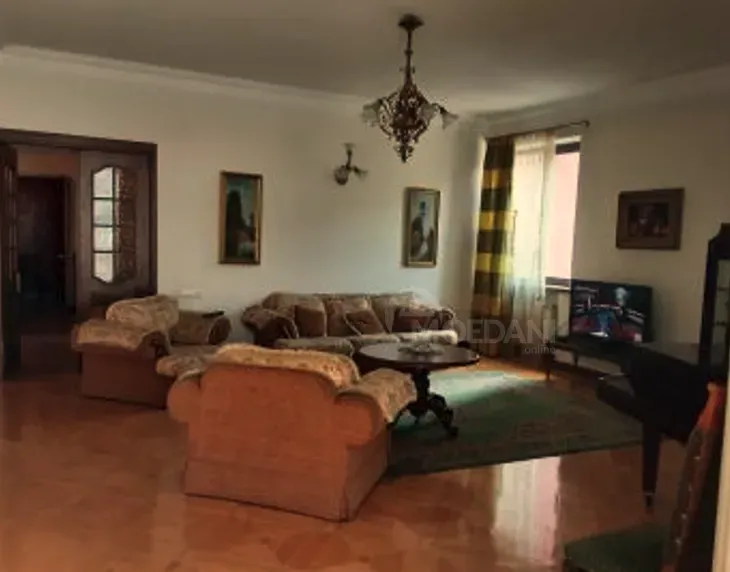 ქირავდება 4 ოთახიანი ბინა 160მ² 6/10 სართ თბილისი - photo 1