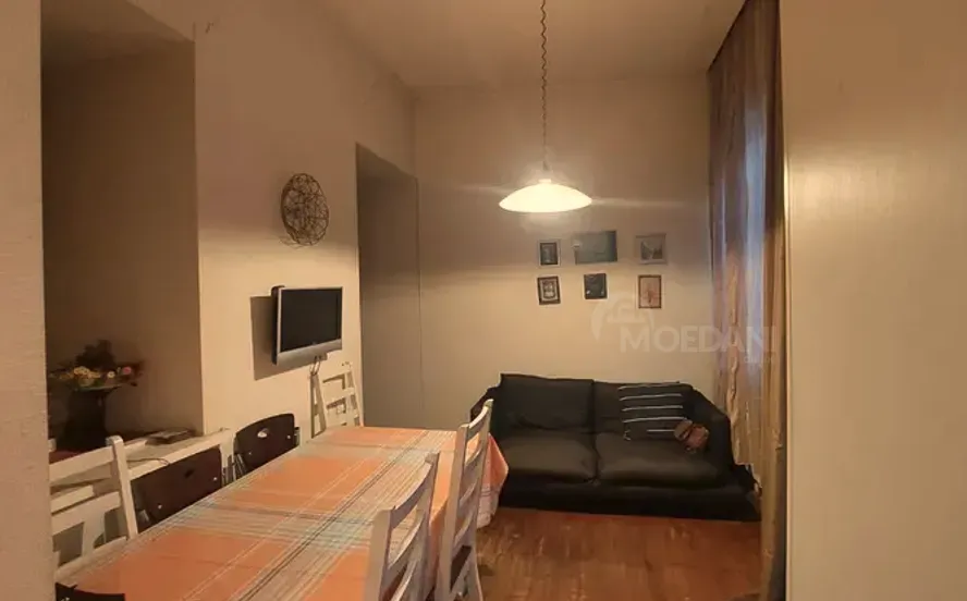 ქირავდება 2 ოთახიანი ბინა 76მ² 1/3 სართ თბილისი - photo 9