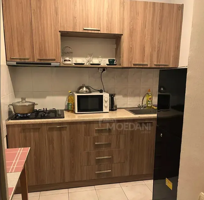 ქირავდება 2 ოთახიანი ბინა 50მ² 6/12 სართ თბილისი - photo 4