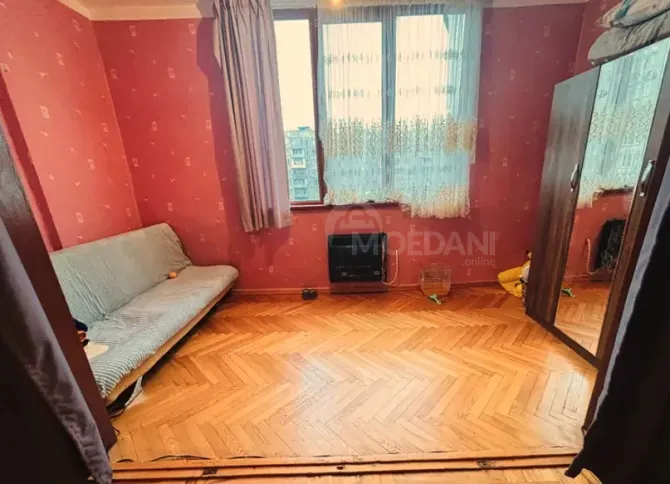 იყიდება 2 ოთახიანი ბინას $67 000  თბილისში  75მ² 6/9 სართ თბილისი - photo 5
