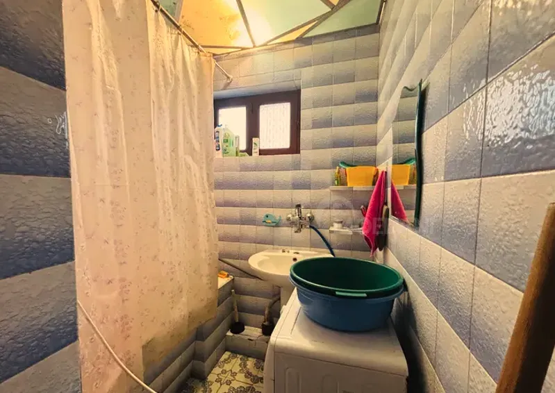 იყიდება 2 ოთახიანი ბინას 75მ² 6/9 სართ თბილისი - photo 6