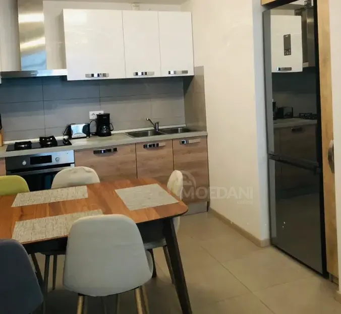 ქირავდება 2 ოთახიანი ბინა 55მ² 22/25 სართ თბილისი - photo 1