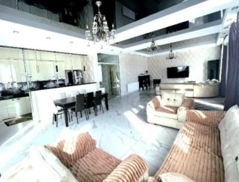 ქირავდება სახლი 2250м² თბილისი - photo 6